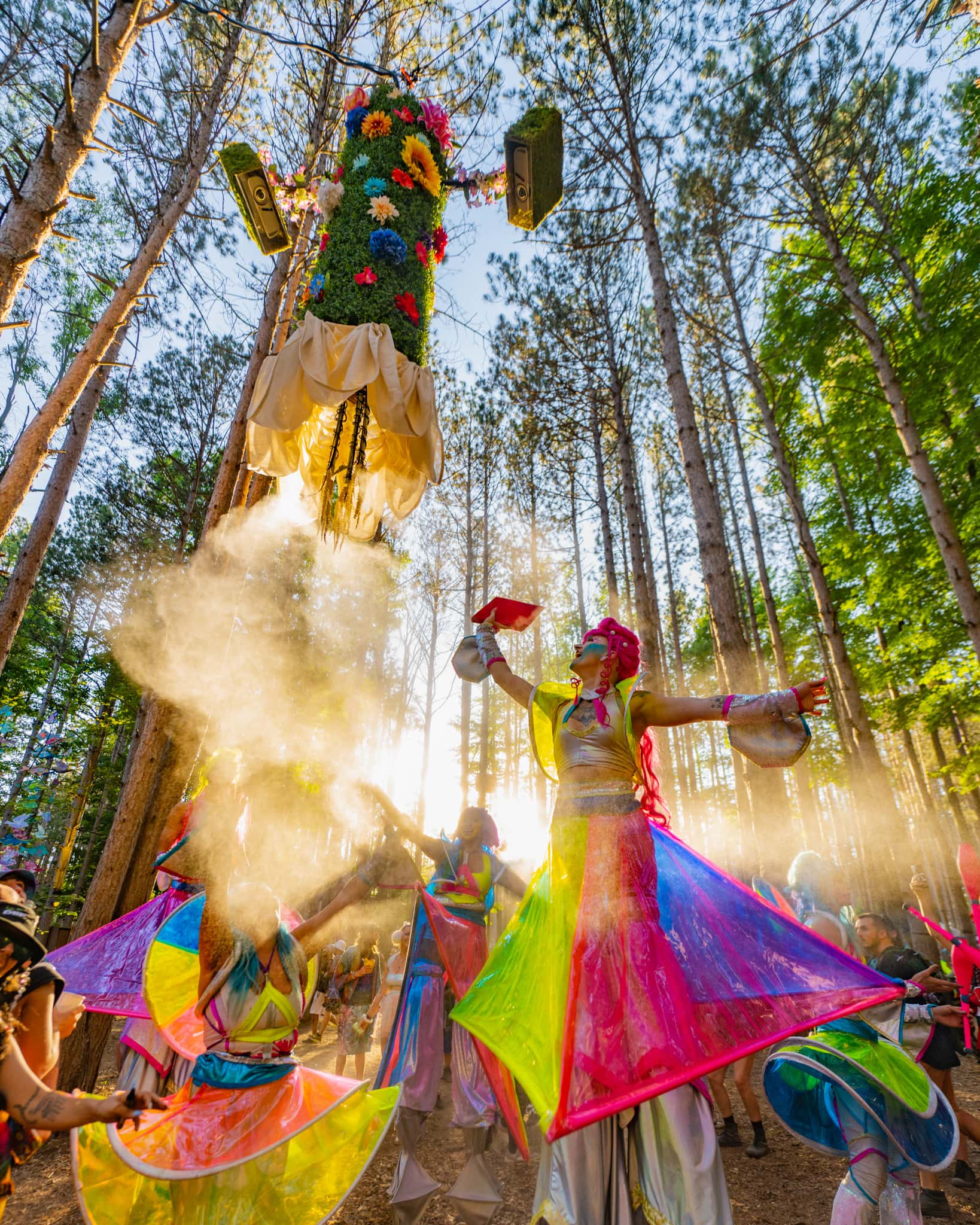 EF2022_0624_195831-6528_ALIVECOVERAGE_JLB