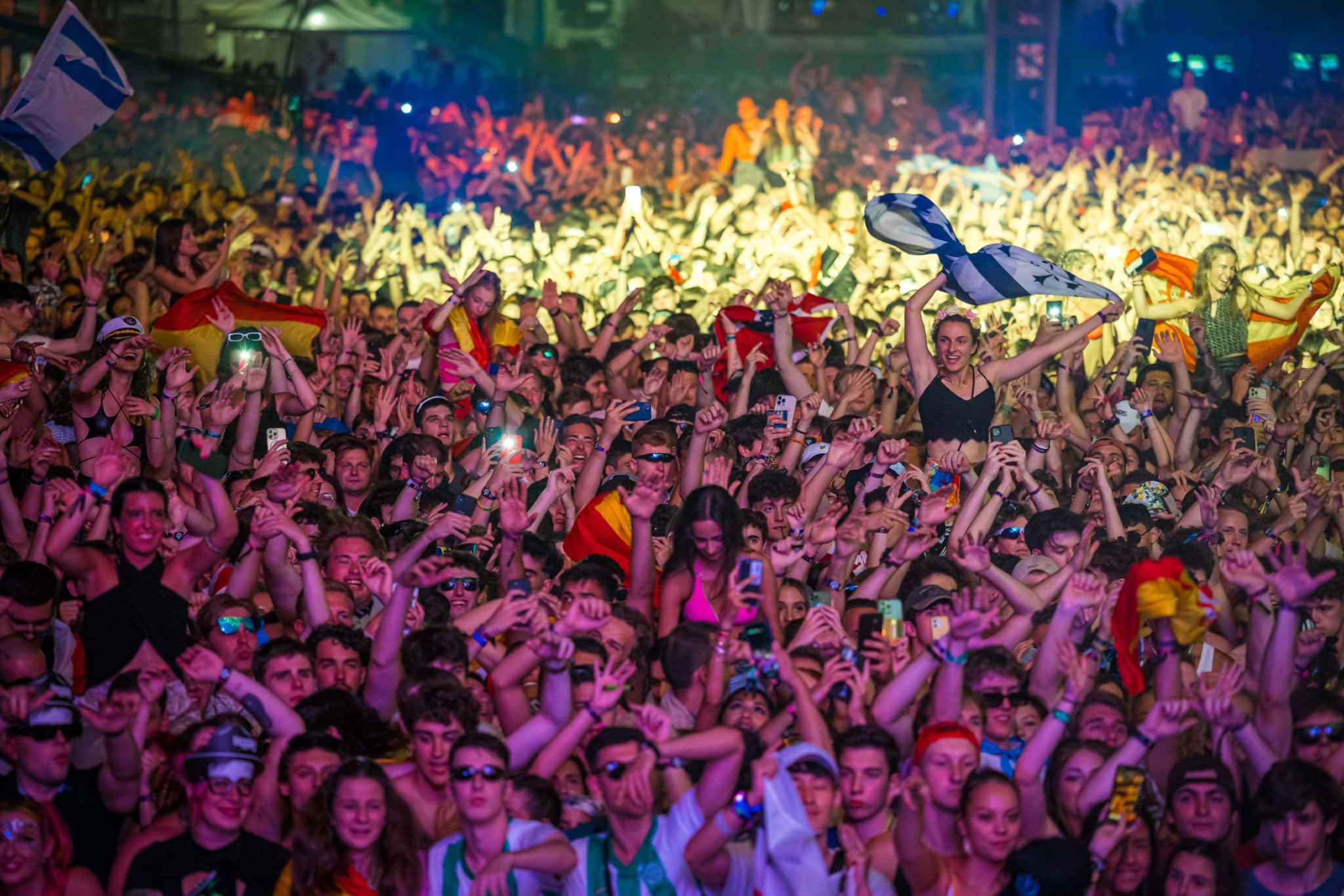 ULTRAEU2022_0710_035406-5958_ALIVECOVERAGE