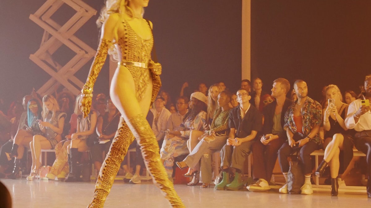 NYFW_On Location - vlcsnap