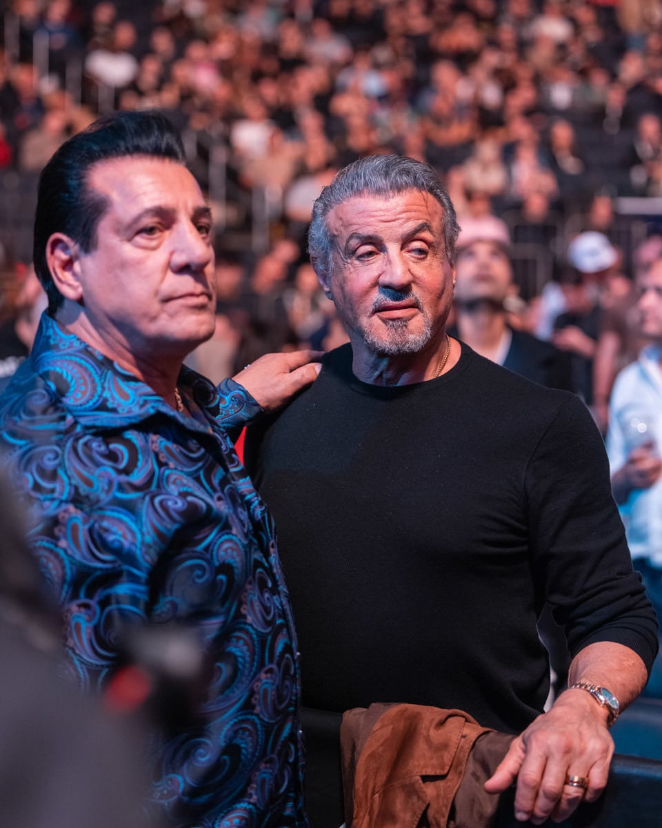 OLE2022_1112_233958-3336_ALIVECOVERAGE