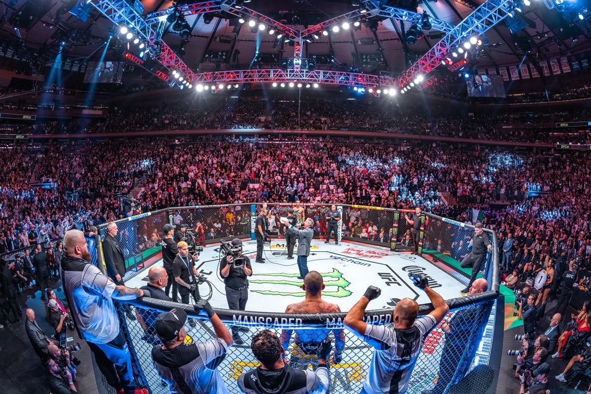 OLE2022_1113_012608-4549_ALIVECOVERAGE