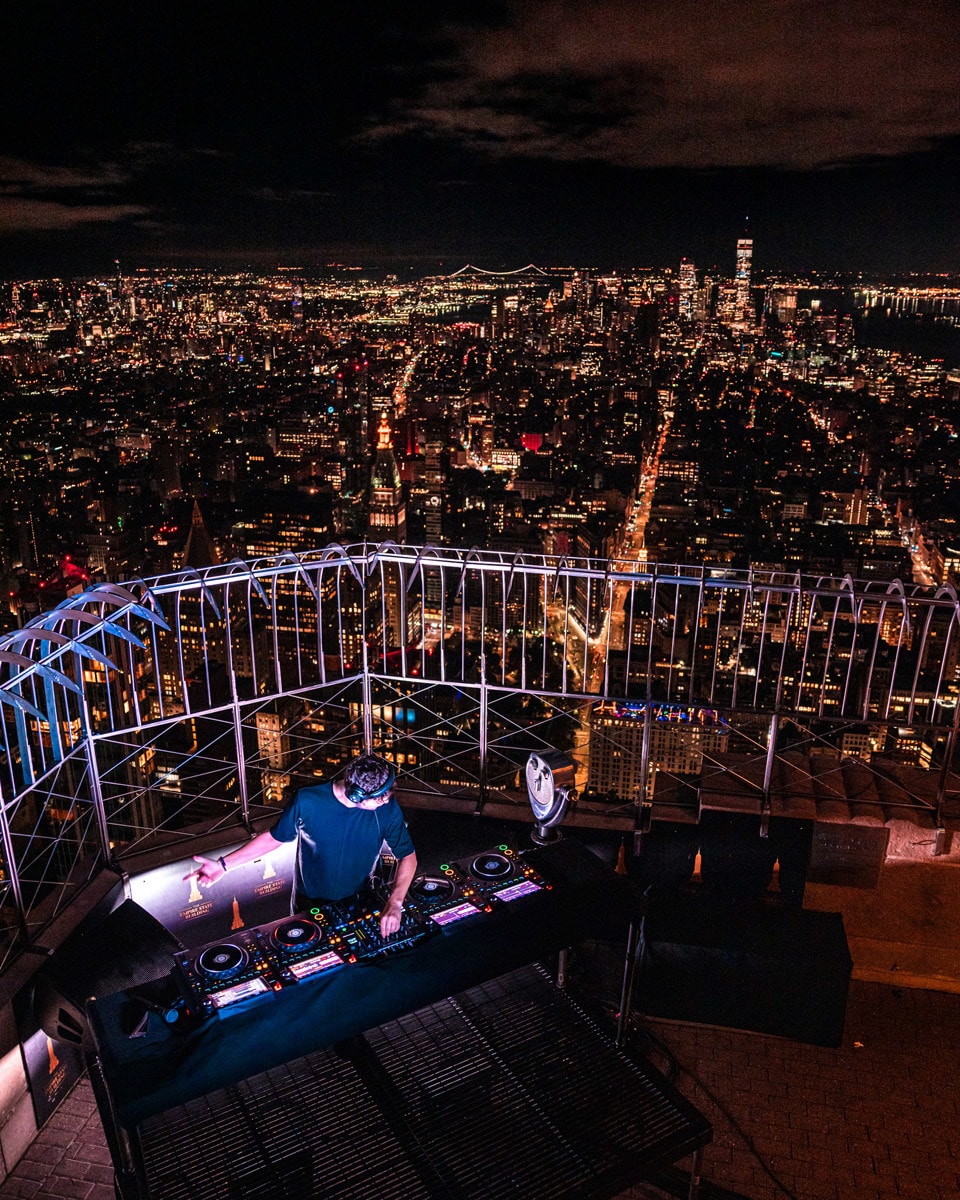 MG-ESB2022_1006_032610-5858_ALIVECOVERAGE