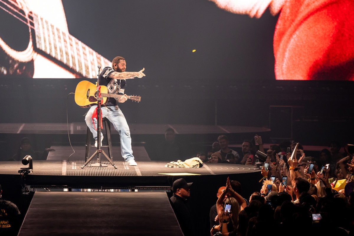 PostMalone_BallArenaDenver2022_1031_001143-8341_ALIVECOVERAGE copy