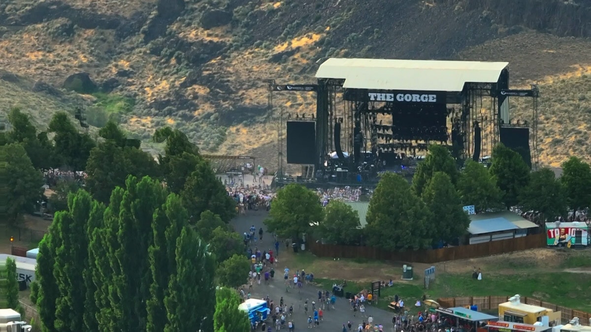Gorge 180mm radial hyperlapse - screenshot