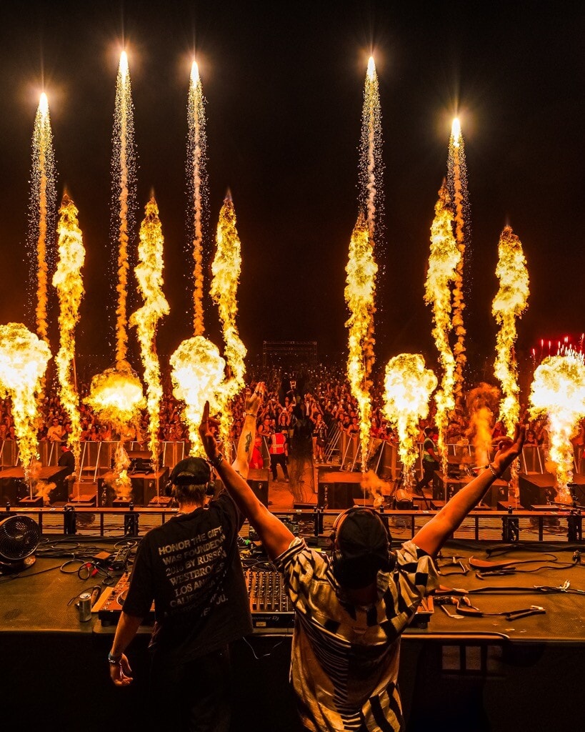EZOO2023_0903_210245-1309_ALIVECOVERAGE-Edit2-2