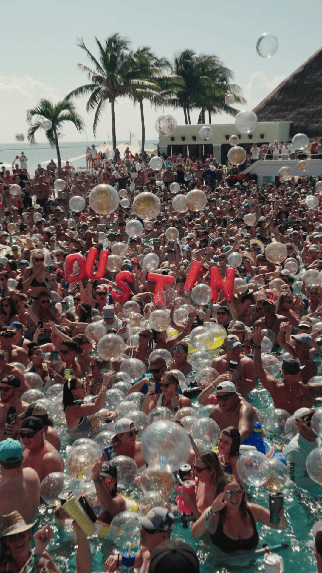 CMP2024_0119_ALIVECOVERAGE_Dustin Lynch Pool Party - screenshot