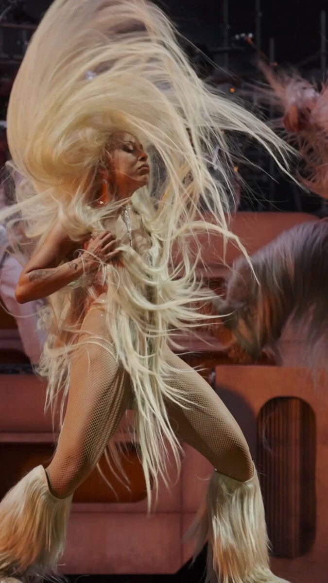Coachella24_Lin_Doja_V2 - screenshot