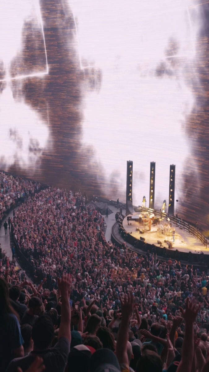 PHISH_240421_AliveCoverage_9x16_CharacterZero_v1 - screenshot