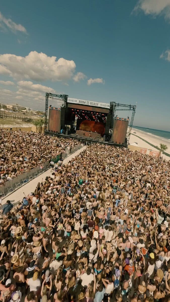 HOMF24_0519_AliveCoverage_PH_SexxyRedFPV_9x16_V1 - screenshot