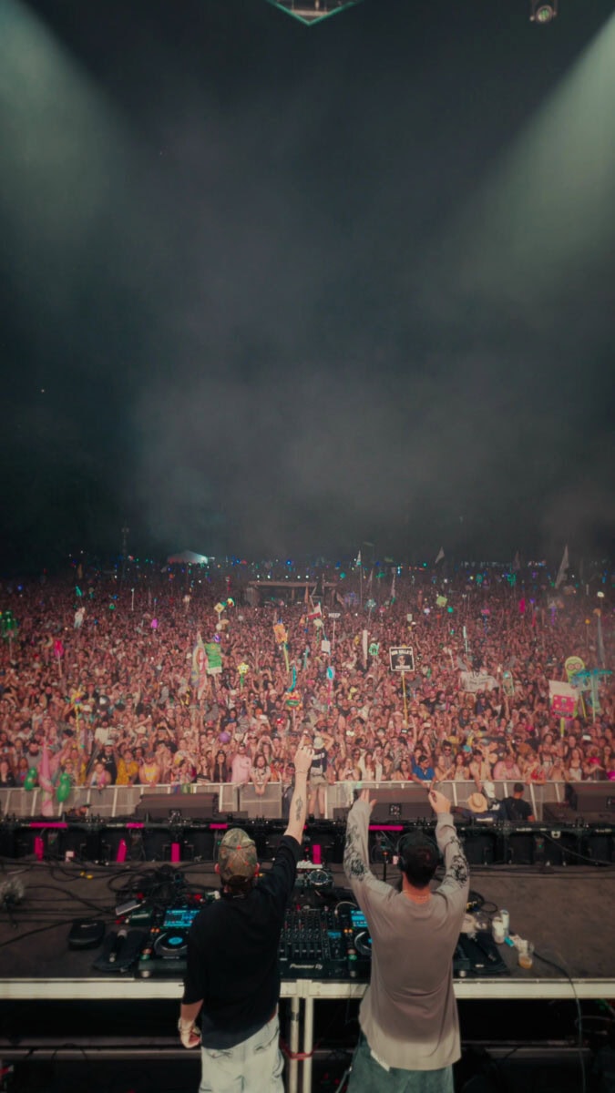 EF24_0620_AliveCoverage_JW_PH_JL_EverythingAlways_9x16_V1 - screenshot