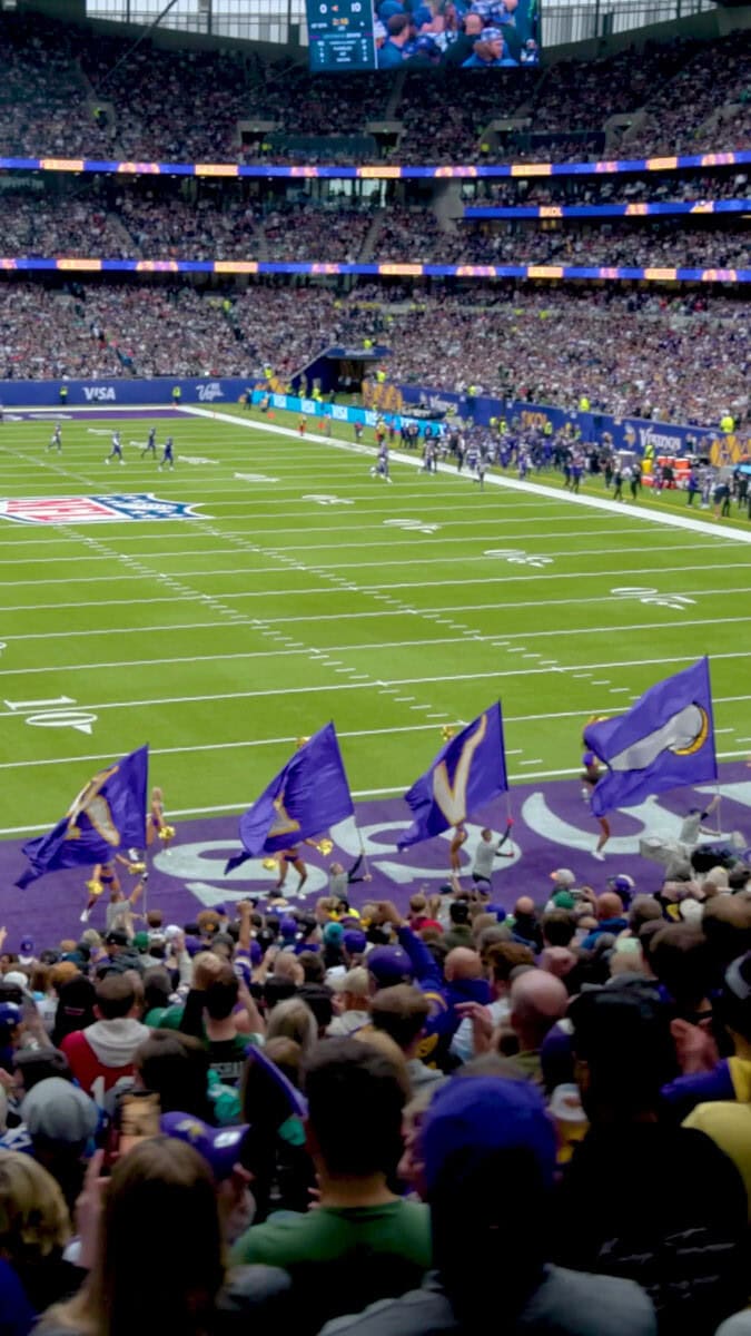On_Location_NFL_LDN24_GAMEDAY_TALL - screenshot