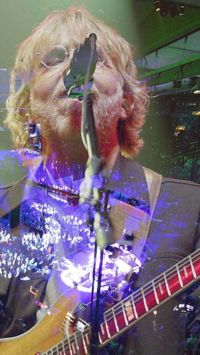 ALIVE_PHISHMSG_NIGHT2_FuegoTimeLapse_9x16 - screenshot