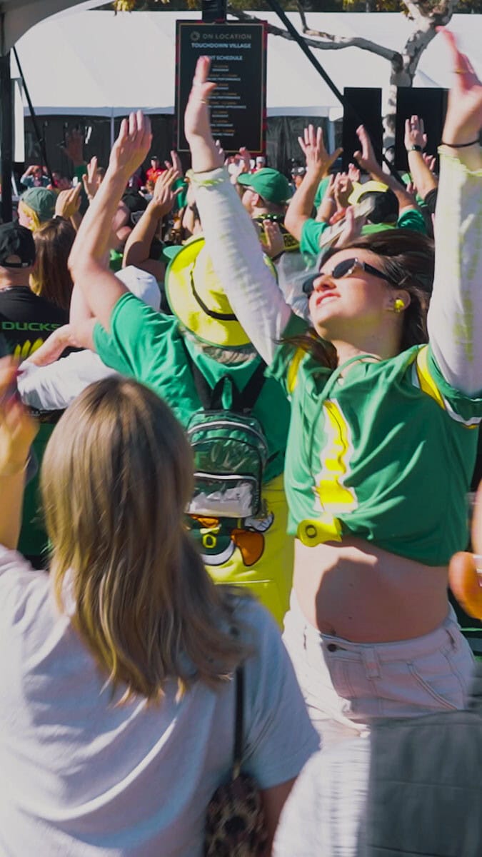 RoseBowl25_Moment - screenshot