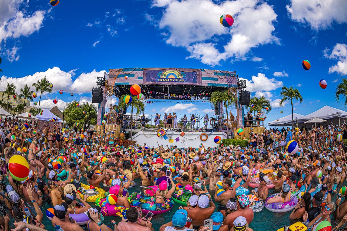 Mexico: Luke Bryan's Crash My Playa 2025 Music Festival